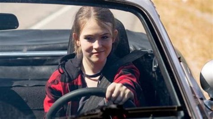 Ashley Gerasimovich - Net Worth, Age, Height, Birthday, Bio, Wiki!
