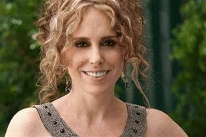 Azela Robinson Net Worth, Age, Height, Bio, Birthday, Wiki!