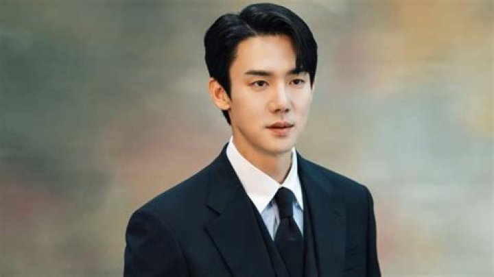 Hong Seok-cheon - Net Worth, Age, Height, Birthday, Bio, Wiki!