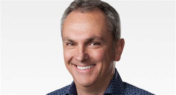 Luca Maestri - Net Worth, Age, Height, Birthday, Bio, Wiki!